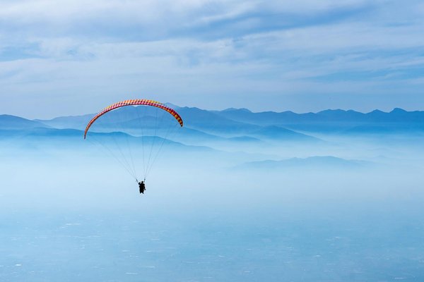 Vivez l'aventure du baptême en parapente à la plagne !